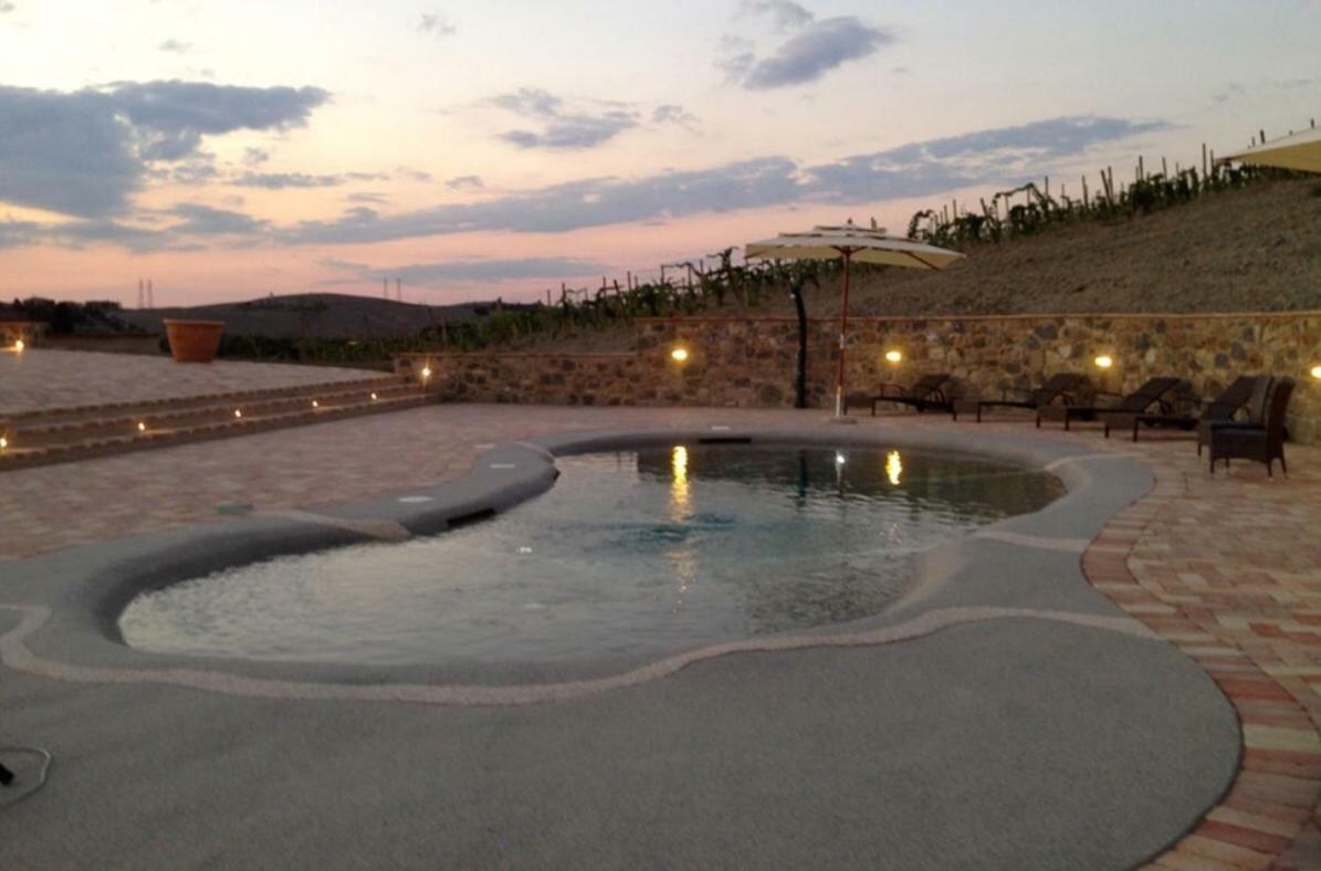 Cordella In Montalcino Wine Resort Exterior photo